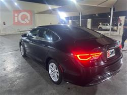 Chrysler 200